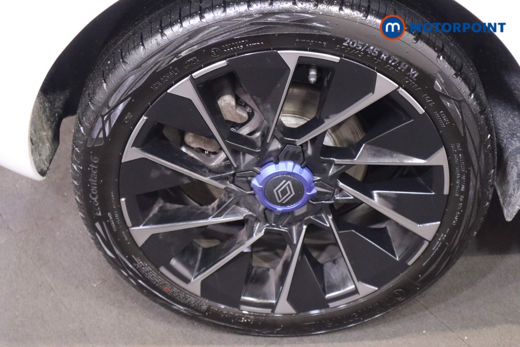 Used Renault Clio 2025 for sale - 76949239: Photo 29