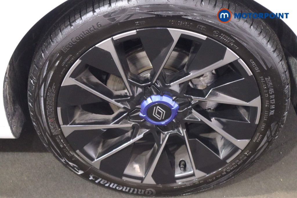 Used Renault Clio 2025 for sale - 76949239: Photo 32