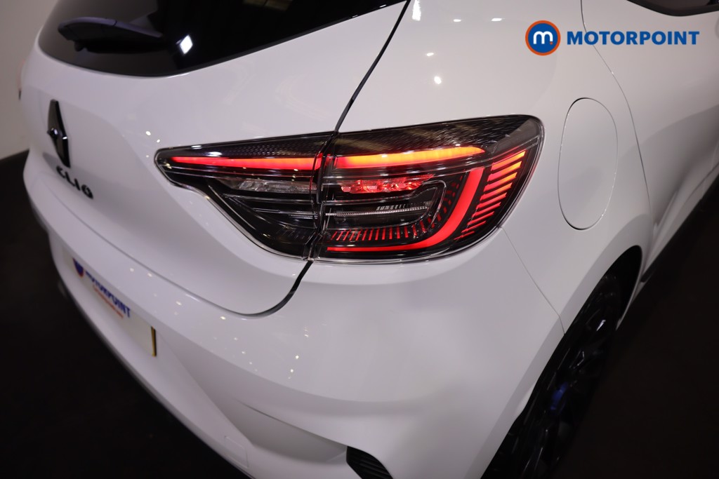 Used Renault Clio 2025 for sale - 76949239: Photo 34