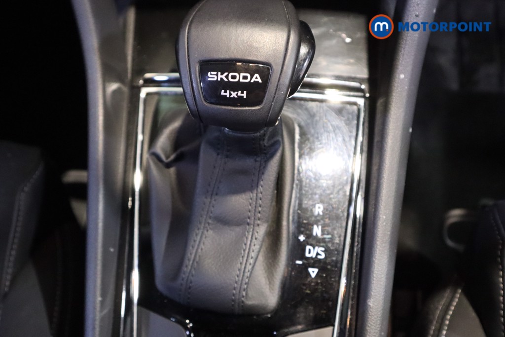 Used Skoda Karoq 2024 for sale - 77221296: Photo 13