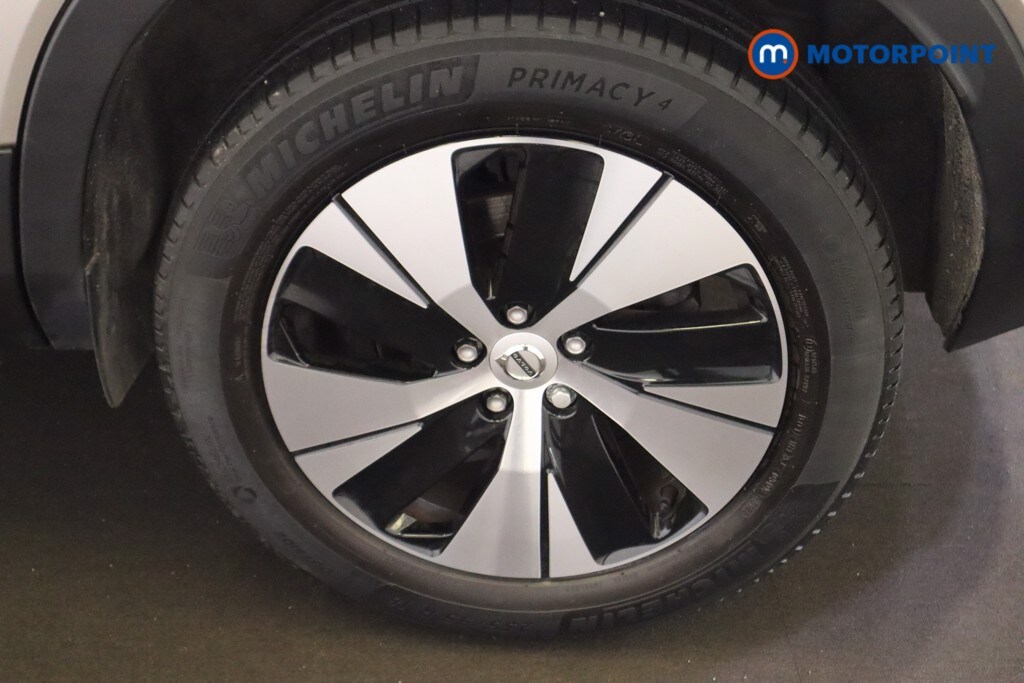 Used Volvo XC40 2023 for sale - 77814848: Photo 17