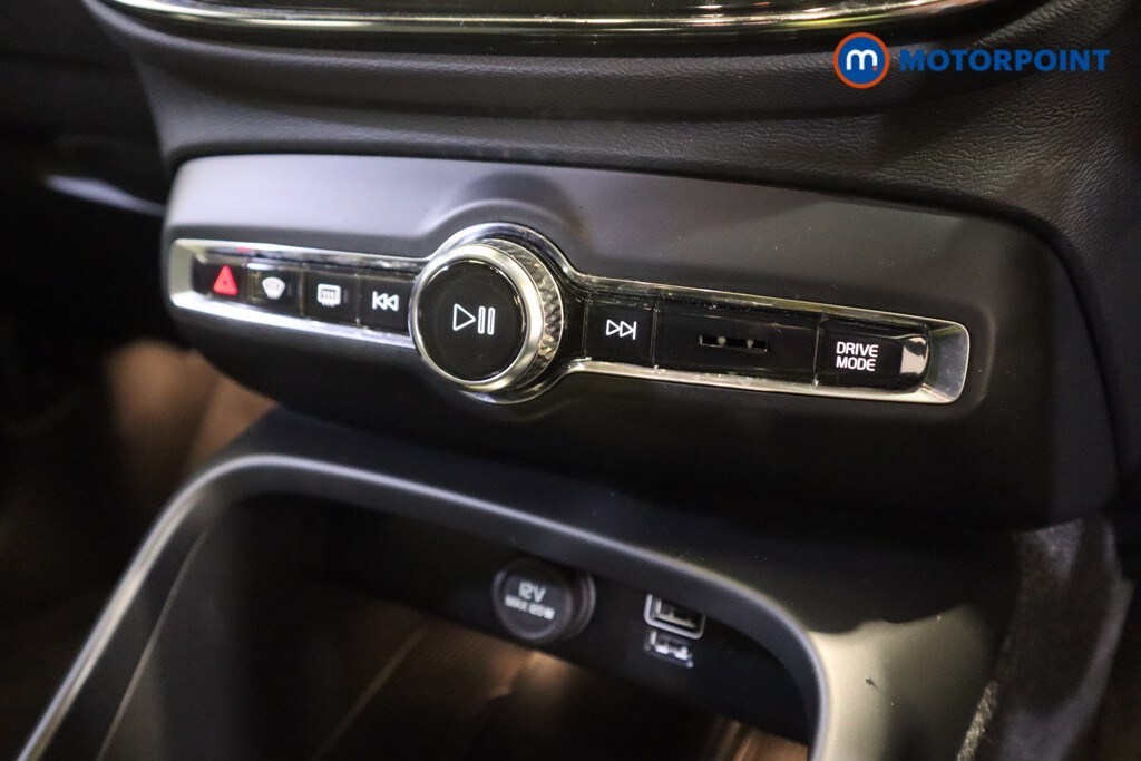 Used Volvo XC40 2023 for sale - 77814848: Photo 27