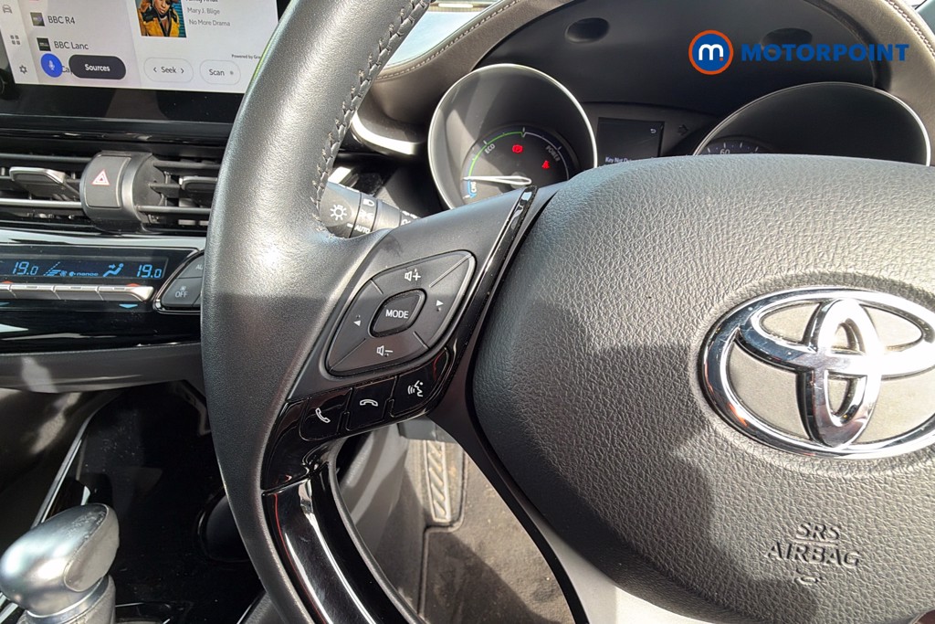 Used Toyota C-HR 2023 for sale - 78199524: Photo 11