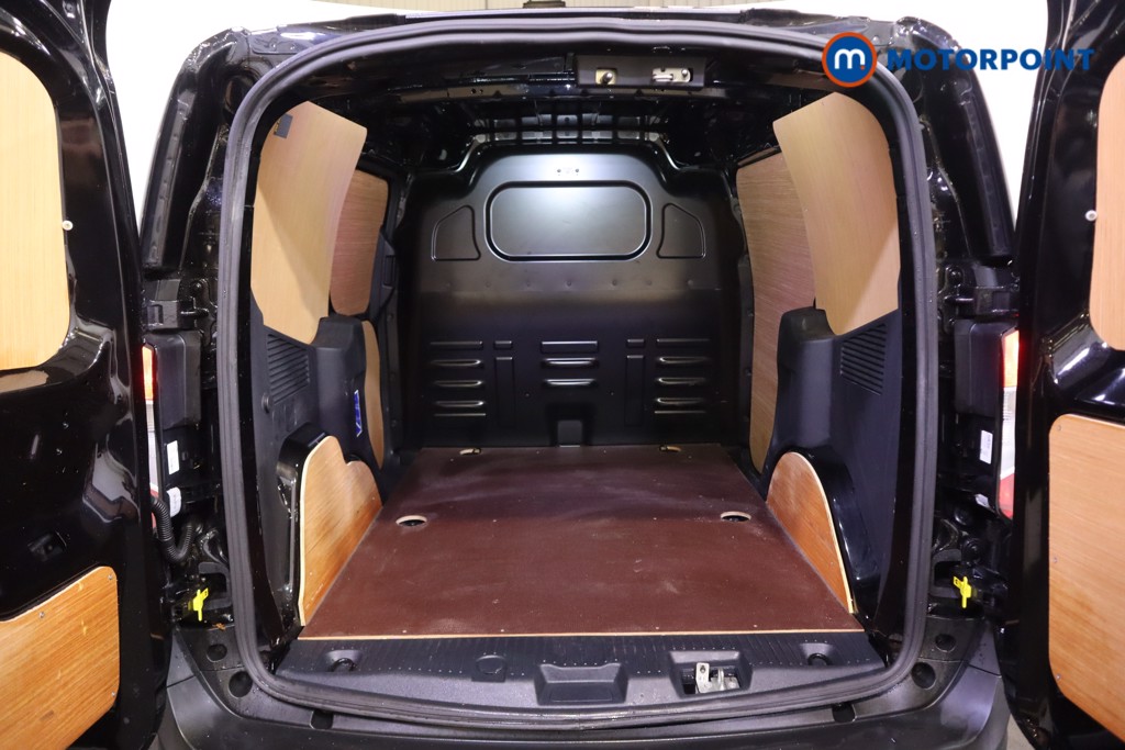 Used Ford Transit Courier 2024 for sale - 76367086: Photo 26