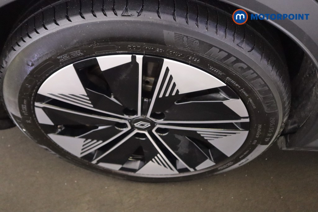 Used Renault Scenic E-Tech 2024 for sale - 77916743: Photo 18