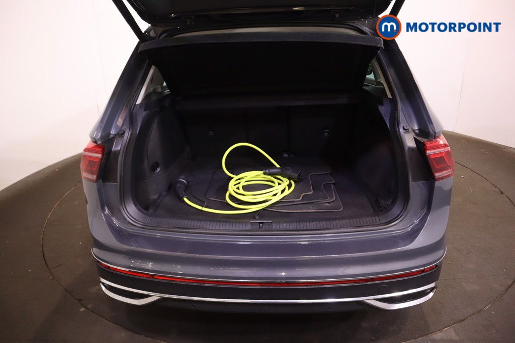 Used Volkswagen Tiguan 2021 for sale - 77904006: Photo 16