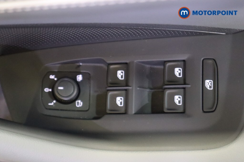 Used Volkswagen Passat 2025 for sale - 75985479: Photo 23