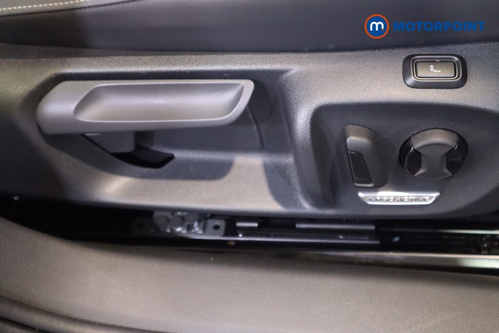 Used Volkswagen Passat 2025 for sale - 75985479: Photo 24