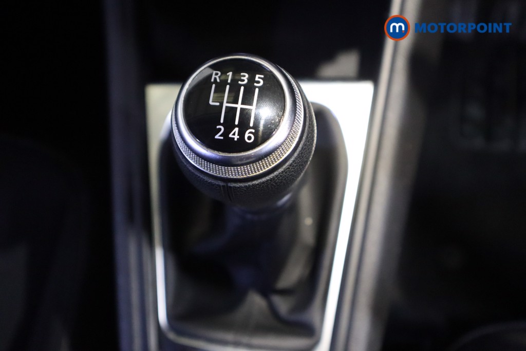 Used Renault Captur 2021 for sale - 77848935: Photo 13