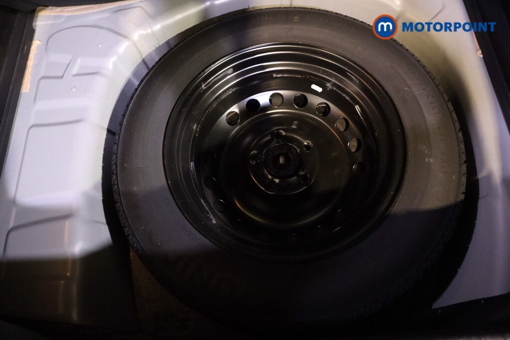 Used Renault Captur 2021 for sale - 77848935: Photo 38