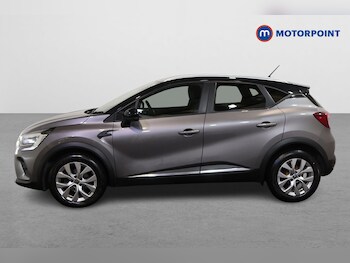 Used Renault Captur 2021 for sale - 77848935: Photo