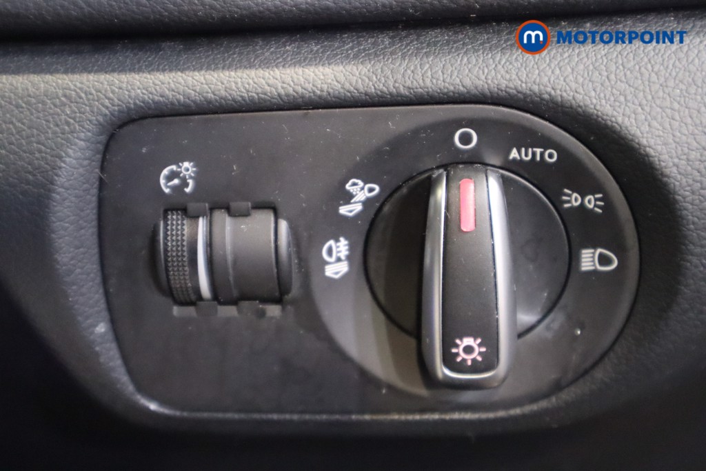 Used Audi Q3 2018 for sale - 77519888: Photo 24