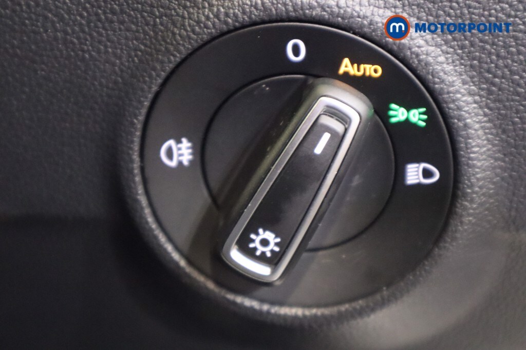 Used Volkswagen T-Roc 2024 for sale - 77741232: Photo 25