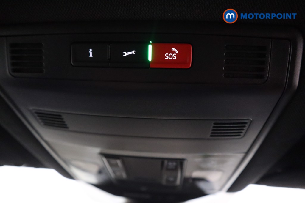 Used Volkswagen T-Roc 2024 for sale - 77741232: Photo 32