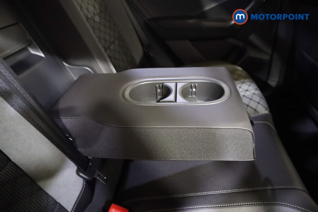 Used Volkswagen T-Roc 2024 for sale - 77741232: Photo 35