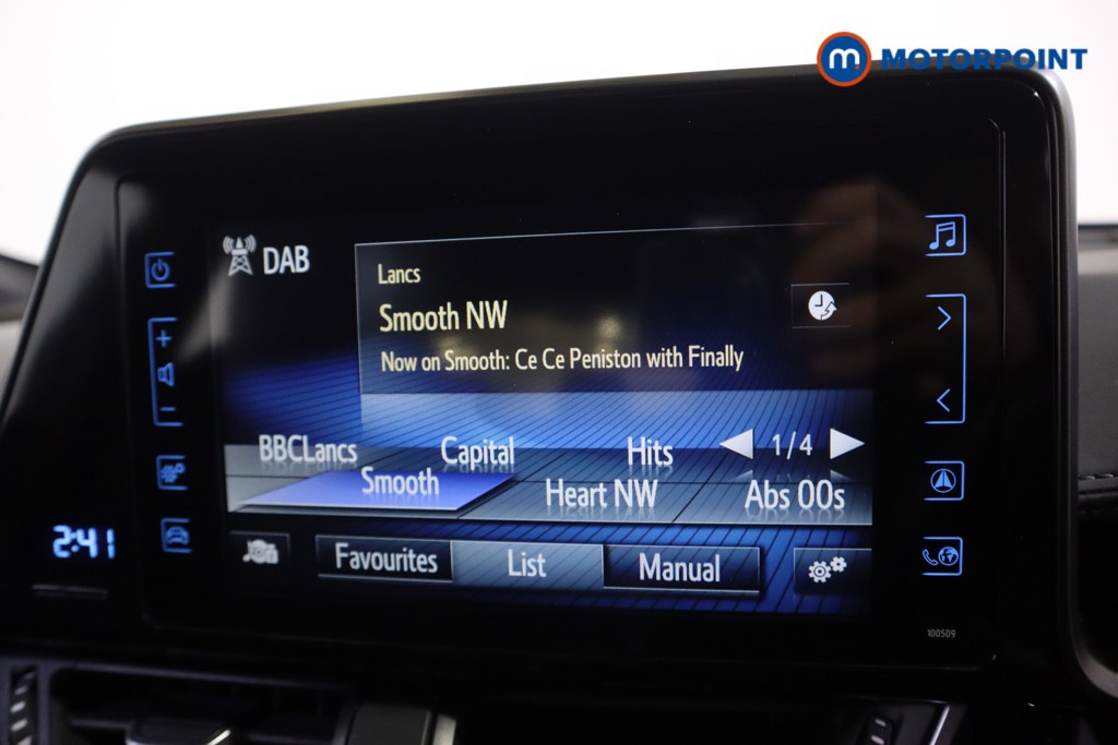 Used Toyota C-HR 2018 for sale - 77579109: Photo 10