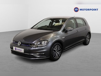 Used Volkswagen Golf 2018 for sale - 78012126: Photo