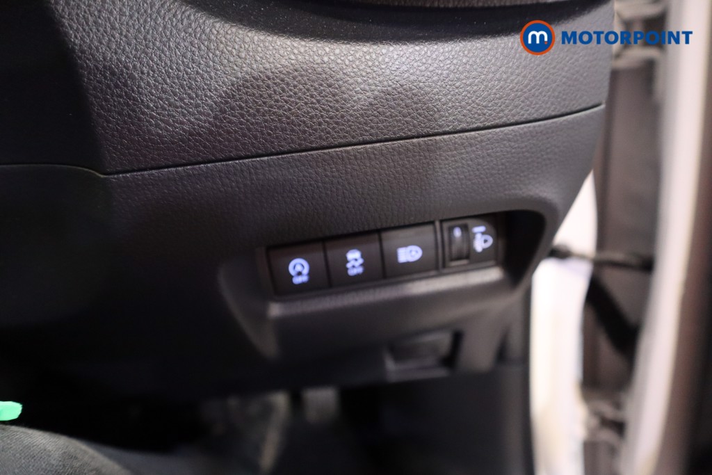 Used Toyota Aygo X 2023 for sale - 78043049: Photo 21