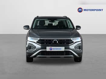 Used Volkswagen T-Roc 2023 for sale - 79617666: Photo