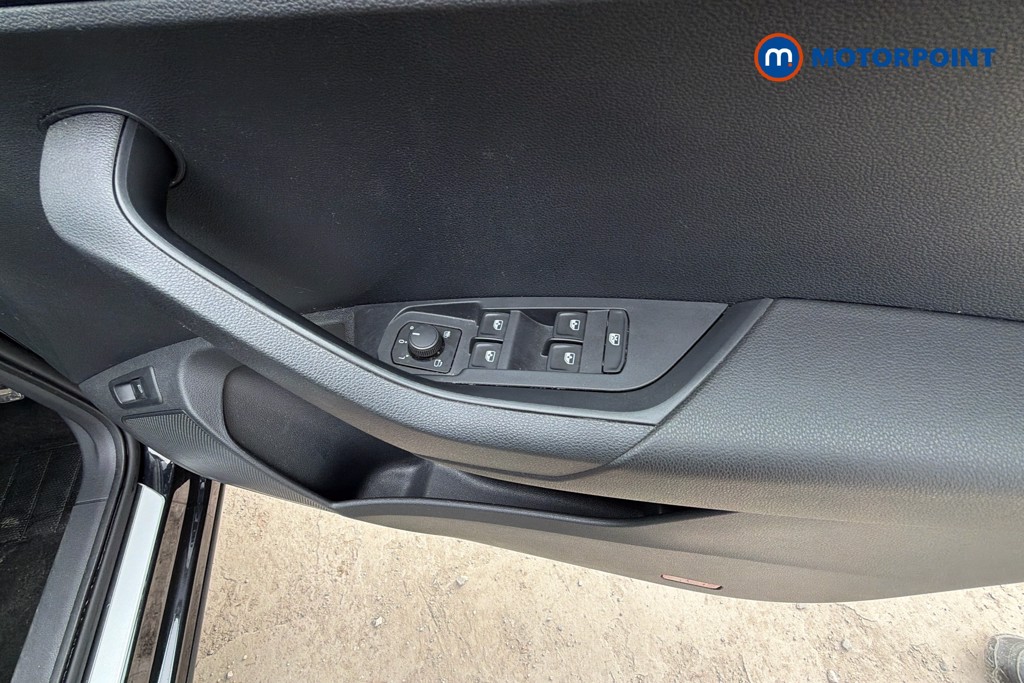 Used Skoda Karoq 2024 for sale - 78095386: Photo 27