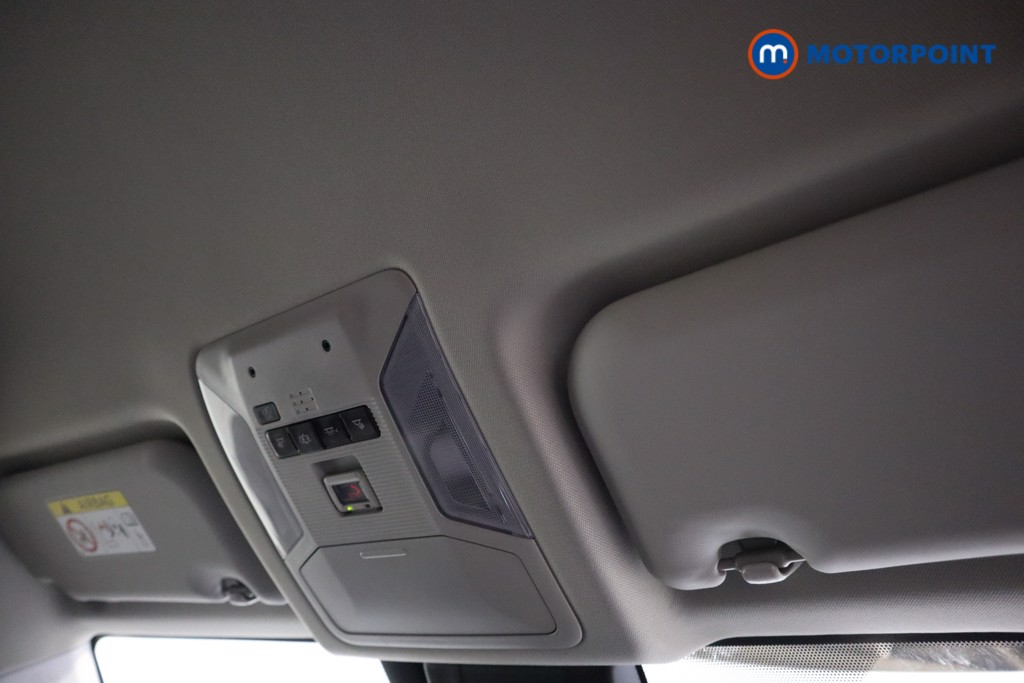 Used Toyota RAV4 2019 for sale - 76961021: Photo 16