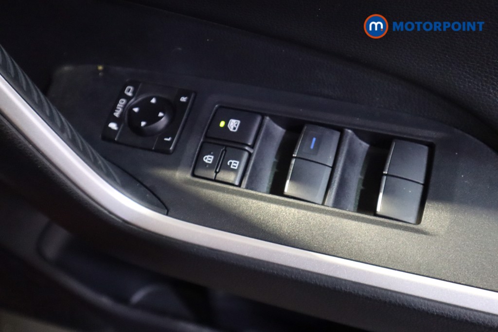 Used Toyota RAV4 2019 for sale - 76961021: Photo 19