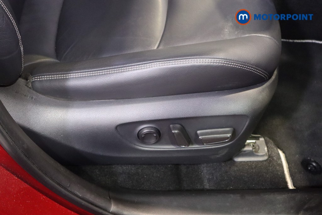 Used Toyota RAV4 2019 for sale - 76961021: Photo 24