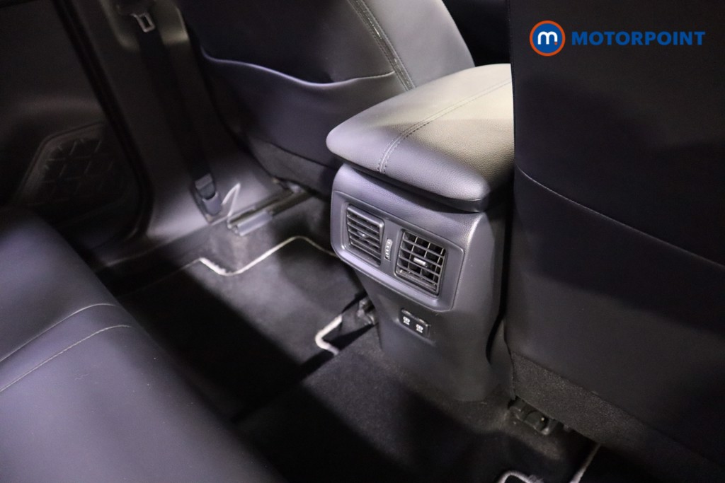 Used Toyota RAV4 2019 for sale - 76961021: Photo 27