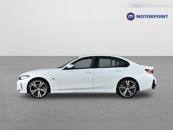 Used BMW 3 Series 2024 for sale - 79125161: Photo