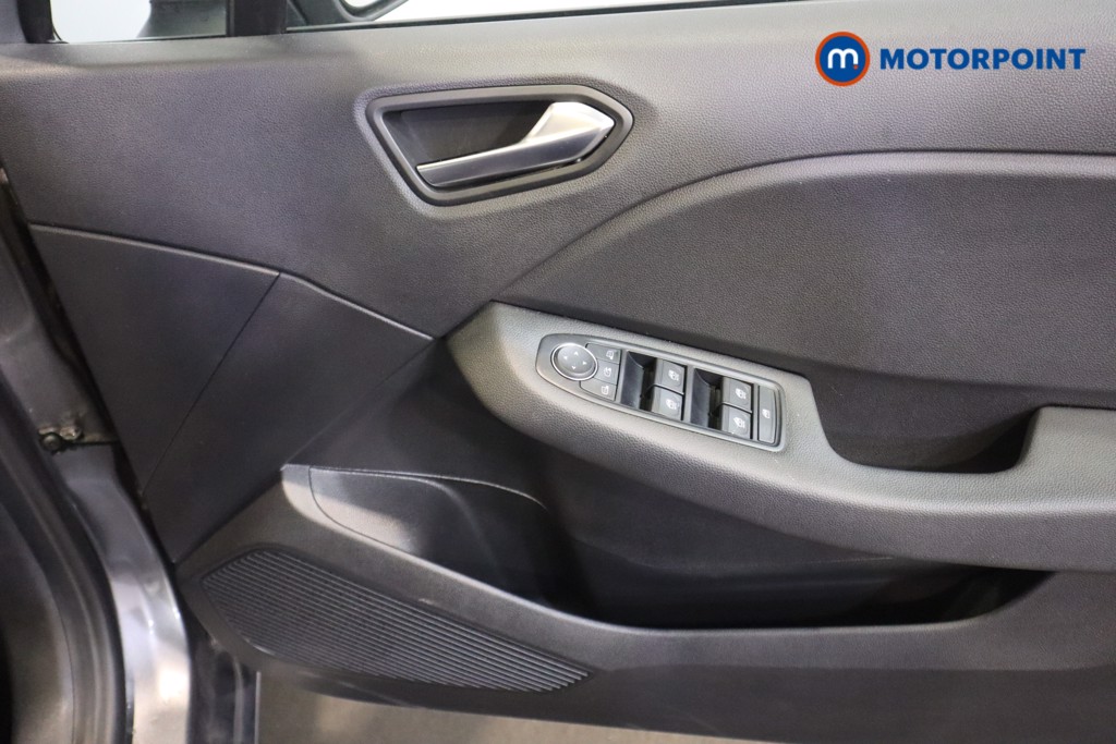Used Renault Clio 2024 for sale - 76278841: Photo 17