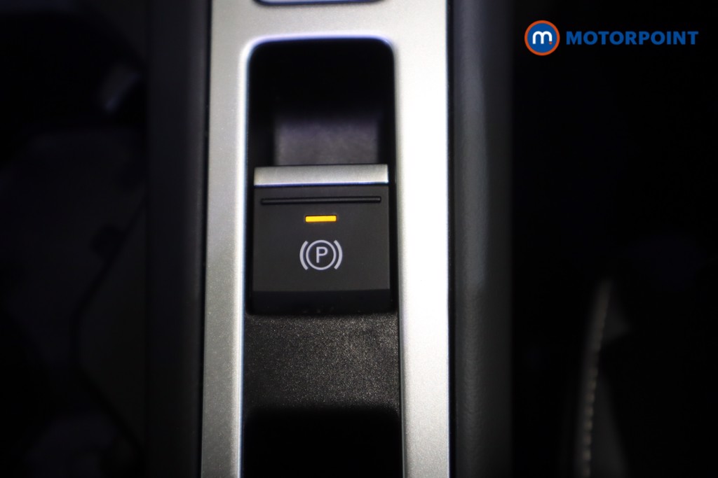 Used Volkswagen Passat 2025 for sale - 77946552: Photo 33