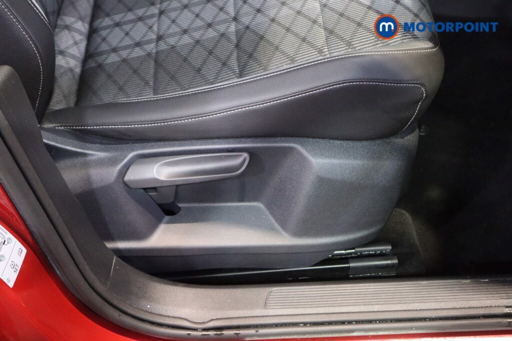 Used Volkswagen T-Roc 2022 for sale - 77811149: Photo 24