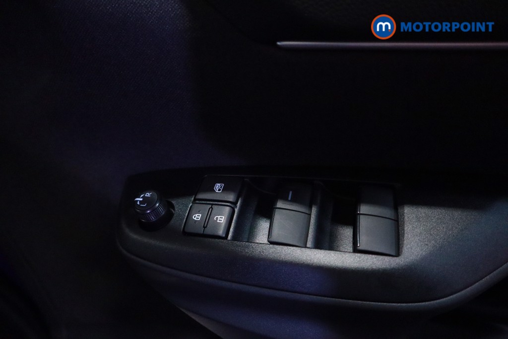 Used Toyota Yaris Cross 2025 for sale - 77878478: Photo 11