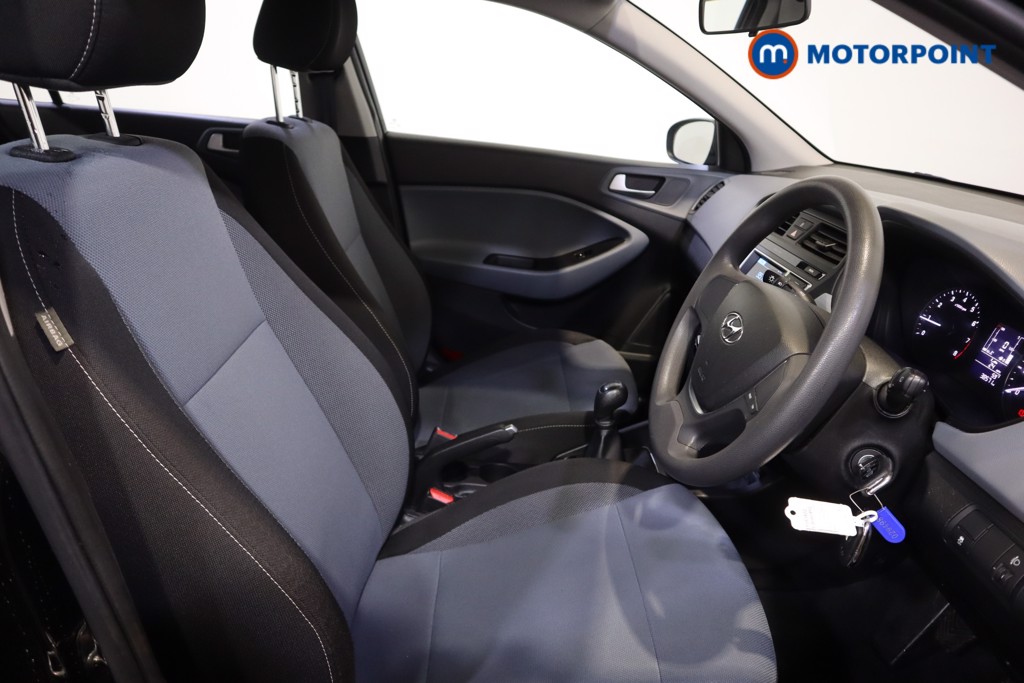 Used Hyundai i20 2016 for sale - 76494751: Photo 14