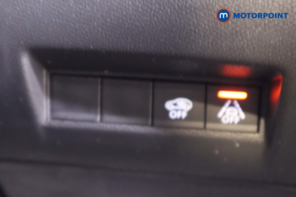 Used Peugeot 2008 2023 for sale - 77340348: Photo 24