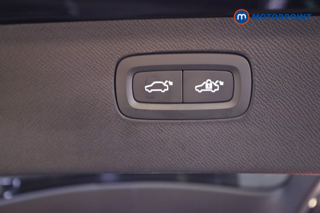 Used Volvo XC90 2022 for sale - 77997999: Photo 31