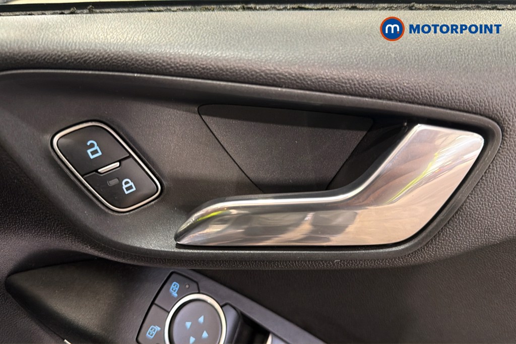 Used Ford Fiesta 2018 for sale - 78133917: Photo 39