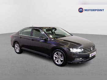 Volkswagen - Passat