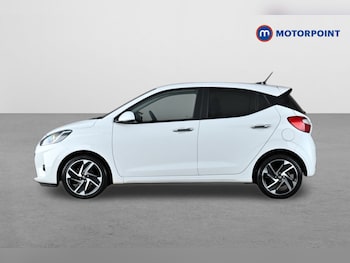 Used Hyundai i10 2023 for sale - 79071595: Photo