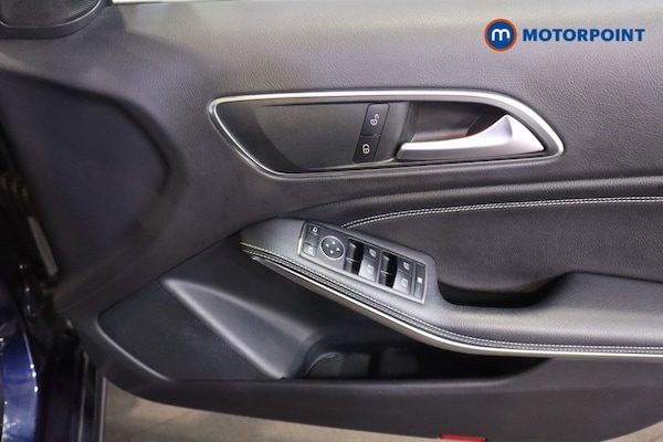 Used Mercedes-Benz A-Class 2018 for sale - 76234965: Photo 17