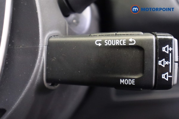 Used Renault Captur 2020 for sale - 76196846: Photo 27