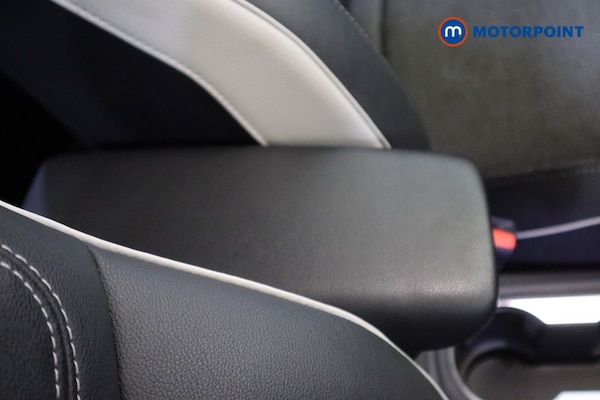 Used Renault Captur 2020 for sale - 76196846: Photo 34