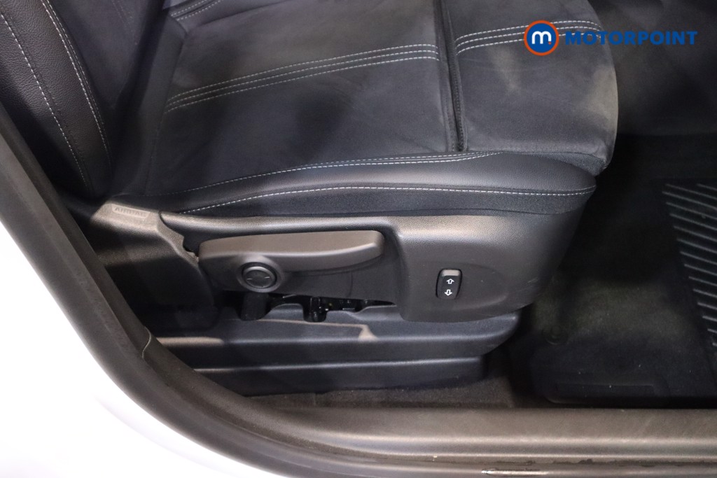 Used Vauxhall Crossland 2023 for sale - 76641354: Photo 24