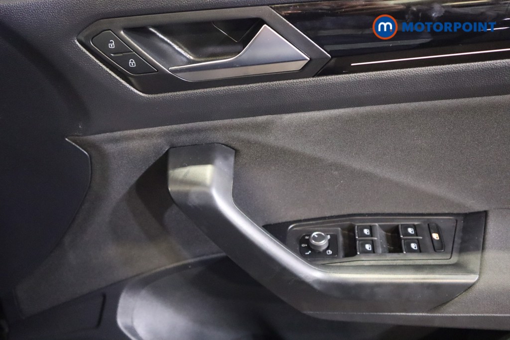 Used Volkswagen T-Roc 2021 for sale - 77002184: Photo 18