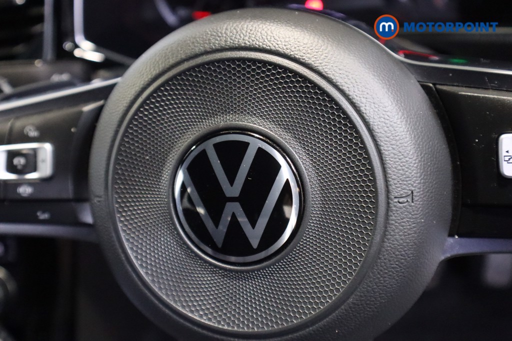 Used Volkswagen T-Roc 2021 for sale - 77002184: Photo 22