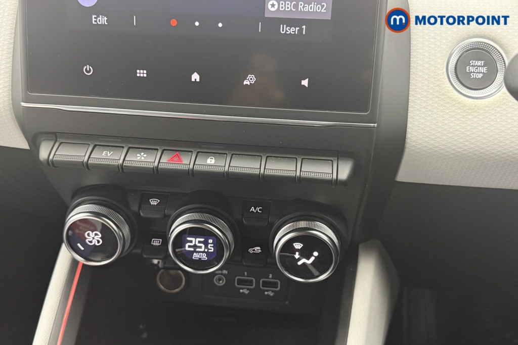 Used Renault Clio 2022 for sale - 77399583: Photo 12