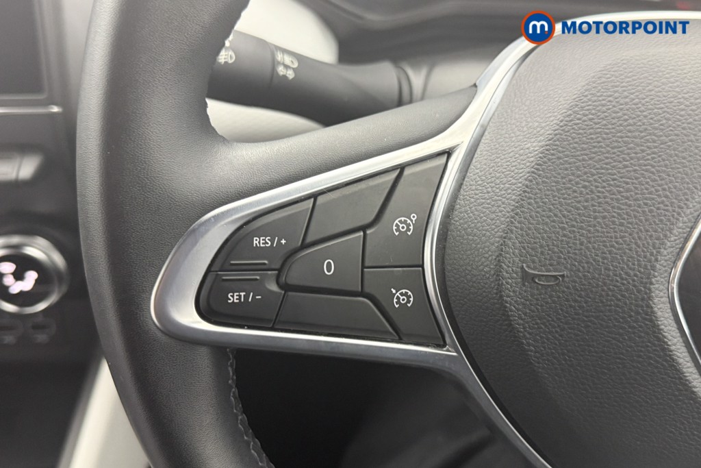 Used Renault Clio 2022 for sale - 77399583: Photo 15