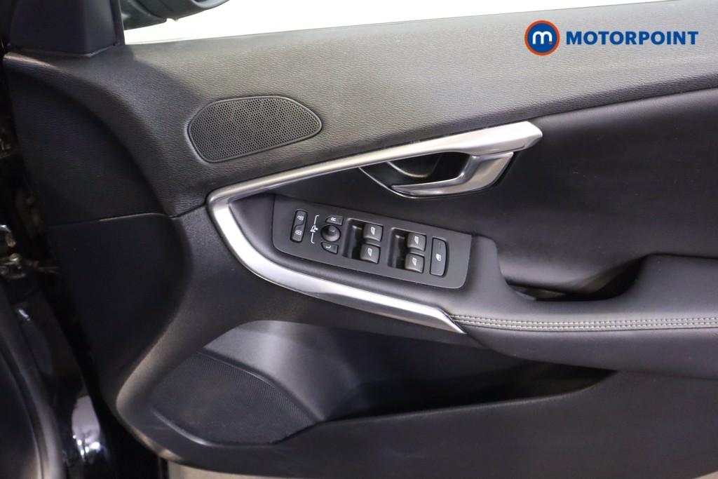 Used Volvo V40 2019 for sale - 77529690: Photo 18