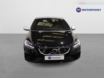 Used Volvo V40 2019 for sale - 77529690: Photo