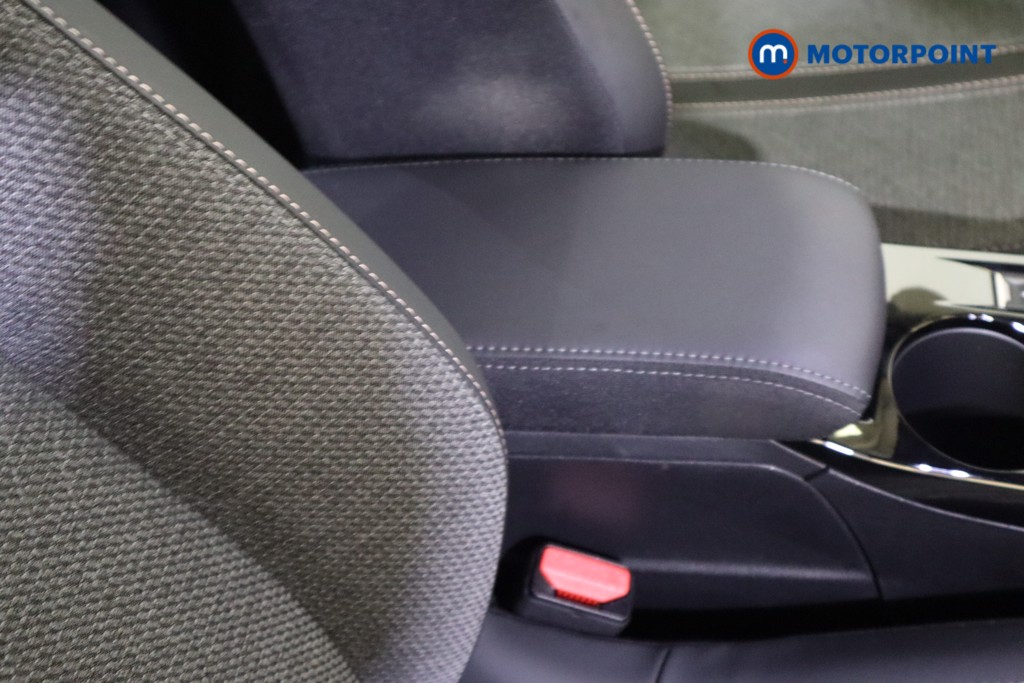 Used Peugeot 2008 2024 for sale - 76719723: Photo 35